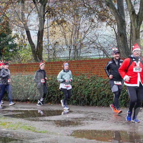 07.12.2025 - St. Pauli X-Mass-Run No. 15 Michael Burmester http://msf.ph/oto/9428327 07.12.2025 10:47:34 Laufen 788, 1664, 832, 812, 817, 845 meine-sportfotos.de