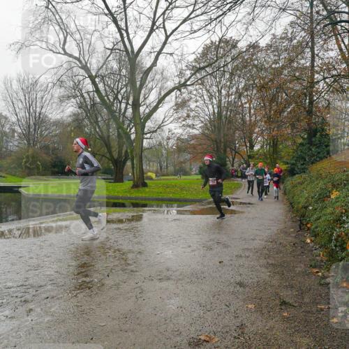 07.12.2025 - St. Pauli X-Mass-Run No. 15 Michael Burmester http://msf.ph/oto/9428332 07.12.2025 11:43:03 Laufen  meine-sportfotos.de