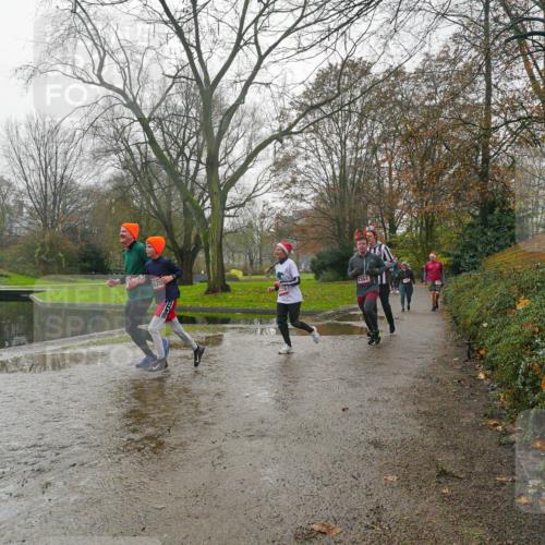 07.12.2025 - St. Pauli X-Mass-Run No. 15 Michael Burmester http://msf.ph/oto/9428338 07.12.2025 11:43:08 Laufen 728 meine-sportfotos.de