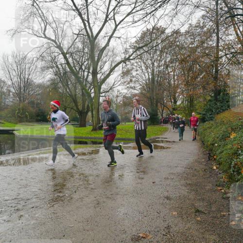 07.12.2025 - St. Pauli X-Mass-Run No. 15 Michael Burmester http://msf.ph/oto/9428340 07.12.2025 11:43:09 Laufen  meine-sportfotos.de