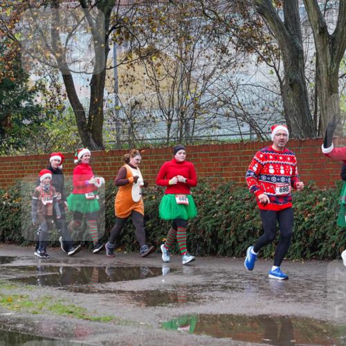 07.12.2025 - St. Pauli X-Mass-Run No. 15 Michael Burmester http://msf.ph/oto/9428341 07.12.2025 10:47:40 Laufen 1645, 1647, 683, 690, 787, 684, 777 meine-sportfotos.de