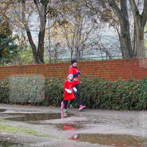07.12.2025 - St. Pauli X-Mass-Run No. 15 Michael Burmester http://msf.ph/oto/9428350 07.12.2025 10:47:50 Laufen 1125 meine-sportfotos.de