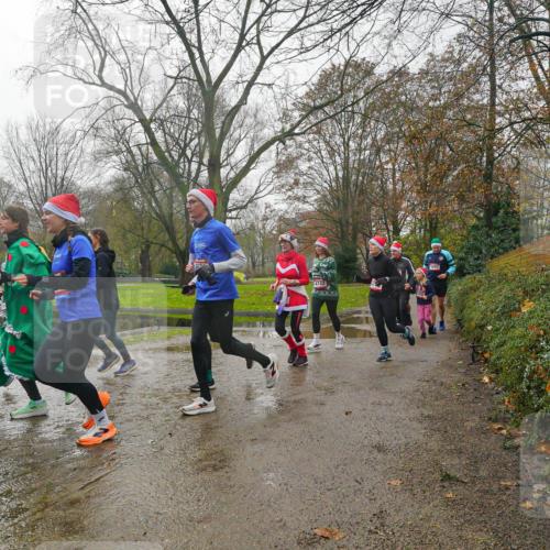 07.12.2025 - St. Pauli X-Mass-Run No. 15 Michael Burmester http://msf.ph/oto/9428393 07.12.2025 11:43:40 Laufen 14742 meine-sportfotos.de