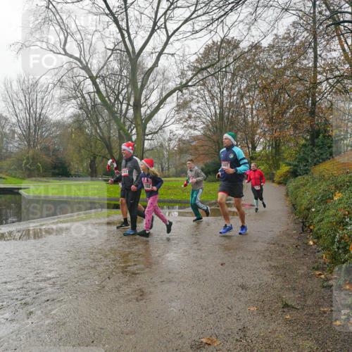 07.12.2025 - St. Pauli X-Mass-Run No. 15 Michael Burmester http://msf.ph/oto/9428401 07.12.2025 11:43:42 Laufen 4881, 280, 5007 meine-sportfotos.de