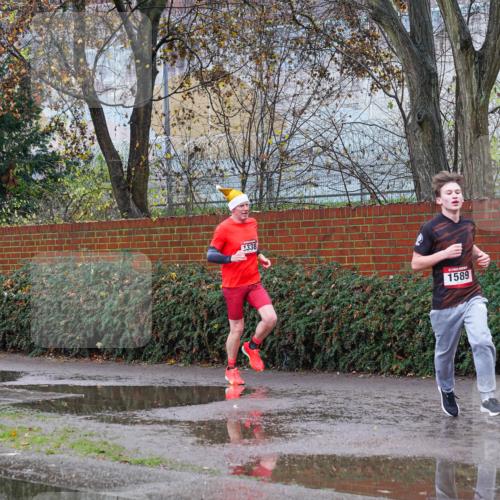 07.12.2025 - St. Pauli X-Mass-Run No. 15 Michael Burmester http://msf.ph/oto/9428420 07.12.2025 10:58:01 Laufen 1338, 1589 meine-sportfotos.de