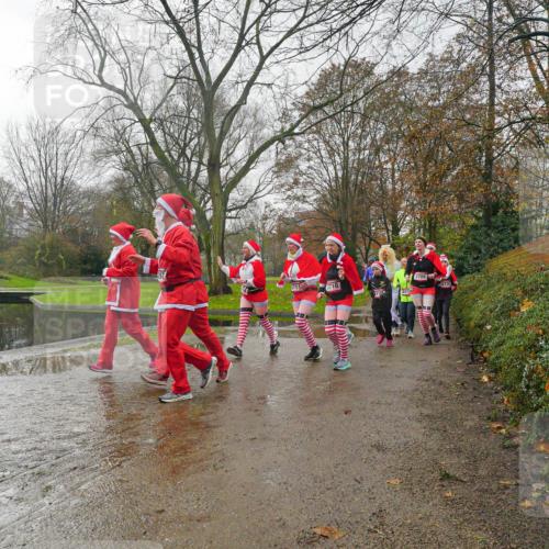 07.12.2025 - St. Pauli X-Mass-Run No. 15 Michael Burmester http://msf.ph/oto/9428429 07.12.2025 11:44:07 Laufen 097, 3710, 3709, 3726 meine-sportfotos.de