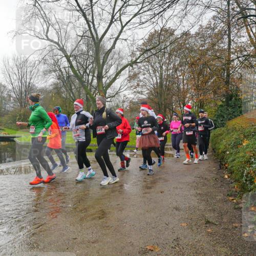 07.12.2025 - St. Pauli X-Mass-Run No. 15 Michael Burmester http://msf.ph/oto/9428447 07.12.2025 11:44:13 Laufen 217, 849, 850, 376, 3137, 1580, 15, 3818 meine-sportfotos.de