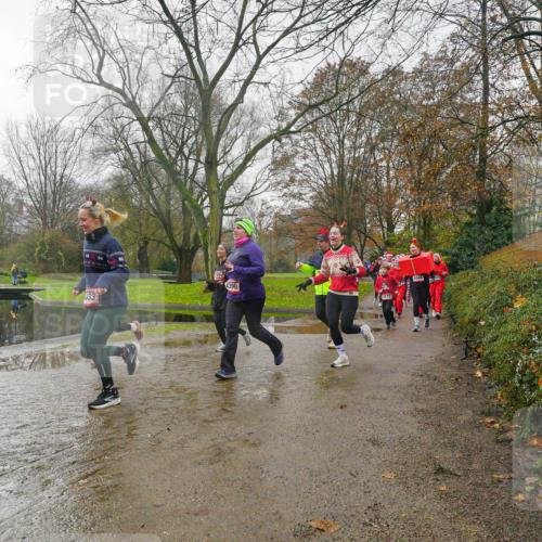 07.12.2025 - St. Pauli X-Mass-Run No. 15 Michael Burmester http://msf.ph/oto/9428466 07.12.2025 11:44:20 Laufen 4390, 4179, 133 meine-sportfotos.de