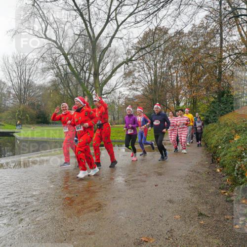 07.12.2025 - St. Pauli X-Mass-Run No. 15 Michael Burmester http://msf.ph/oto/9428479 07.12.2025 11:44:24 Laufen 867, 4783, 4784 meine-sportfotos.de