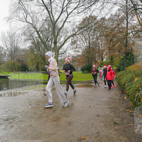 07.12.2025 - St. Pauli X-Mass-Run No. 15 Michael Burmester http://msf.ph/oto/9428516 07.12.2025 11:44:37 Laufen 4137 meine-sportfotos.de