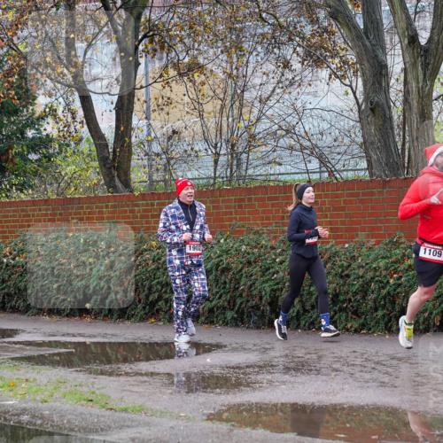 07.12.2025 - St. Pauli X-Mass-Run No. 15 Michael Burmester http://msf.ph/oto/9428521 07.12.2025 11:02:23 Laufen 4627, 3037, 1902, 1109 meine-sportfotos.de