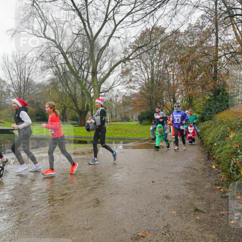07.12.2025 - St. Pauli X-Mass-Run No. 15 Michael Burmester http://msf.ph/oto/9428525 07.12.2025 11:44:40 Laufen 33 meine-sportfotos.de