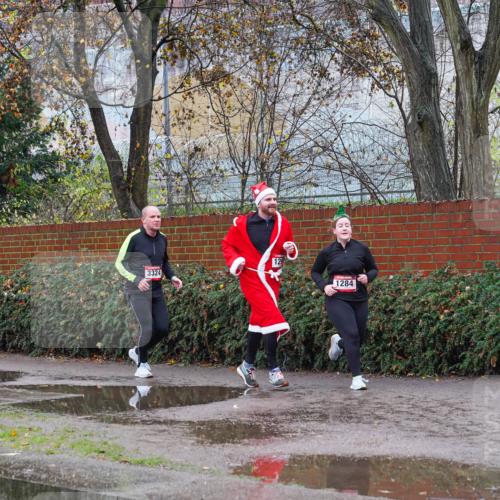 07.12.2025 - St. Pauli X-Mass-Run No. 15 Michael Burmester http://msf.ph/oto/9428526 07.12.2025 11:02:28 Laufen 3324, 1284 meine-sportfotos.de
