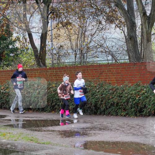 07.12.2025 - St. Pauli X-Mass-Run No. 15 Michael Burmester http://msf.ph/oto/9428537 07.12.2025 11:02:42 Laufen 4101, 2662, 128, 159, 3191, 3191 meine-sportfotos.de