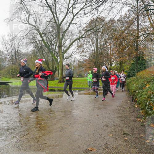 07.12.2025 - St. Pauli X-Mass-Run No. 15 Michael Burmester http://msf.ph/oto/9428542 07.12.2025 11:44:46 Laufen 227, 4403 meine-sportfotos.de