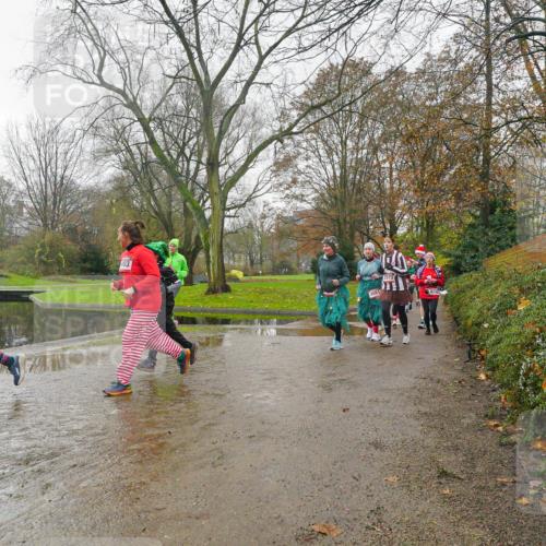 07.12.2025 - St. Pauli X-Mass-Run No. 15 Michael Burmester http://msf.ph/oto/9428551 07.12.2025 11:44:48 Laufen 403, 1474 meine-sportfotos.de