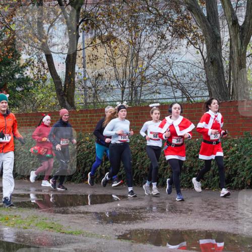 07.12.2025 - St. Pauli X-Mass-Run No. 15 Michael Burmester http://msf.ph/oto/9428560 07.12.2025 11:02:56 Laufen 11, 105, 98, 35, 3126, 36, 0, 1345 meine-sportfotos.de