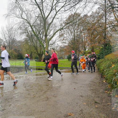 07.12.2025 - St. Pauli X-Mass-Run No. 15 Michael Burmester http://msf.ph/oto/9428571 07.12.2025 11:44:55 Laufen  meine-sportfotos.de