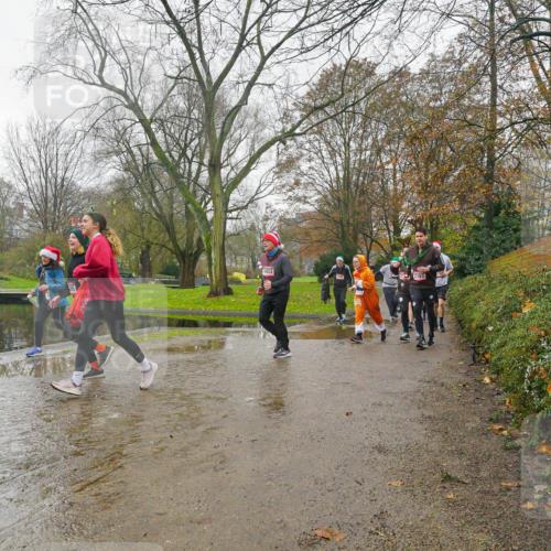 07.12.2025 - St. Pauli X-Mass-Run No. 15 Michael Burmester http://msf.ph/oto/9428574 07.12.2025 11:44:56 Laufen 1653, 22393 meine-sportfotos.de
