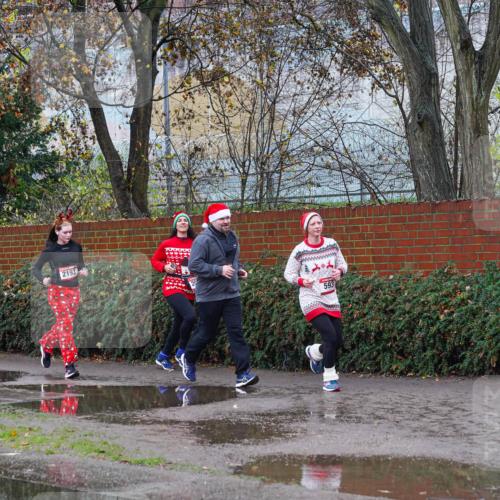 07.12.2025 - St. Pauli X-Mass-Run No. 15 Michael Burmester http://msf.ph/oto/9428584 07.12.2025 11:03:22 Laufen 2193, 593 meine-sportfotos.de