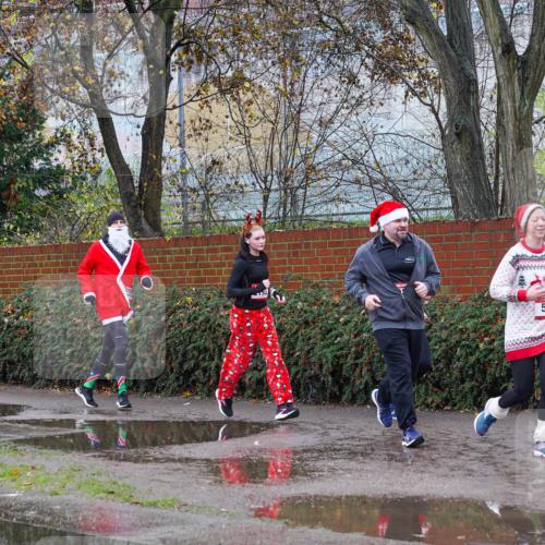 07.12.2025 - St. Pauli X-Mass-Run No. 15 Michael Burmester http://msf.ph/oto/9428587 07.12.2025 11:03:23 Laufen 593 meine-sportfotos.de