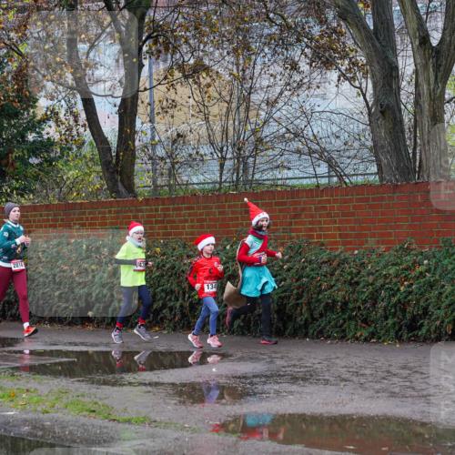 07.12.2025 - St. Pauli X-Mass-Run No. 15 Michael Burmester http://msf.ph/oto/9428592 07.12.2025 11:03:28 Laufen  meine-sportfotos.de