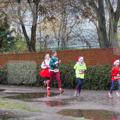 07.12.2025 - St. Pauli X-Mass-Run No. 15 Michael Burmester http://msf.ph/oto/9428595 07.12.2025 11:03:29 Laufen 672, 2814, 143, 1349, 1391 meine-sportfotos.de