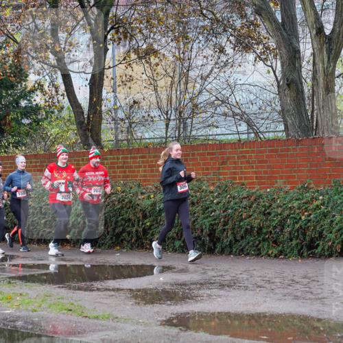 07.12.2025 - St. Pauli X-Mass-Run No. 15 Michael Burmester http://msf.ph/oto/9428600 07.12.2025 11:03:36 Laufen 3475, 132, 1588, 2024, 202, 3094 meine-sportfotos.de