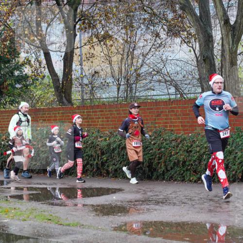 07.12.2025 - St. Pauli X-Mass-Run No. 15 Michael Burmester http://msf.ph/oto/9428611 07.12.2025 11:04:01 Laufen 1919, 241 meine-sportfotos.de