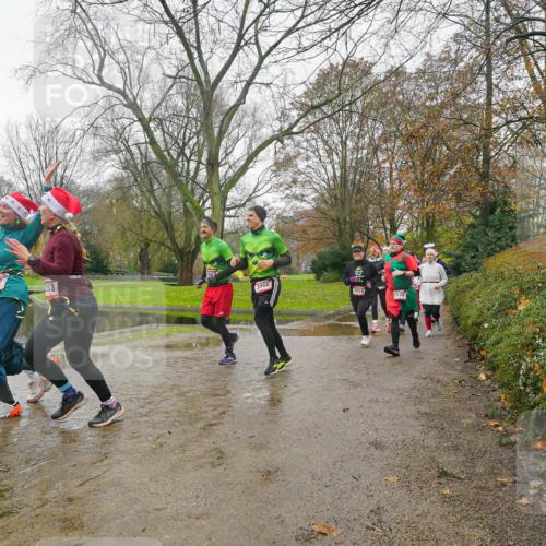 07.12.2025 - St. Pauli X-Mass-Run No. 15 Michael Burmester http://msf.ph/oto/9428641 07.12.2025 11:45:27 Laufen 1282, 4267, 3966, 3955, 3538 meine-sportfotos.de
