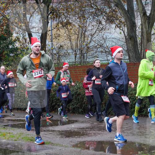 07.12.2025 - St. Pauli X-Mass-Run No. 15 Michael Burmester http://msf.ph/oto/9428644 07.12.2025 11:04:24 Laufen 1427, 238, 2242, 1339, 309, 2812, 20, 209 meine-sportfotos.de