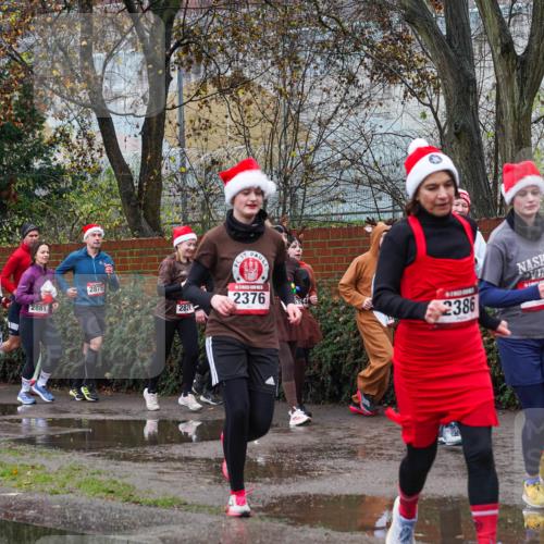 07.12.2025 - St. Pauli X-Mass-Run No. 15 Michael Burmester http://msf.ph/oto/9428655 07.12.2025 11:04:29 Laufen 4632, 2605, 2881, 2875, 2821, 2376, 2386 meine-sportfotos.de