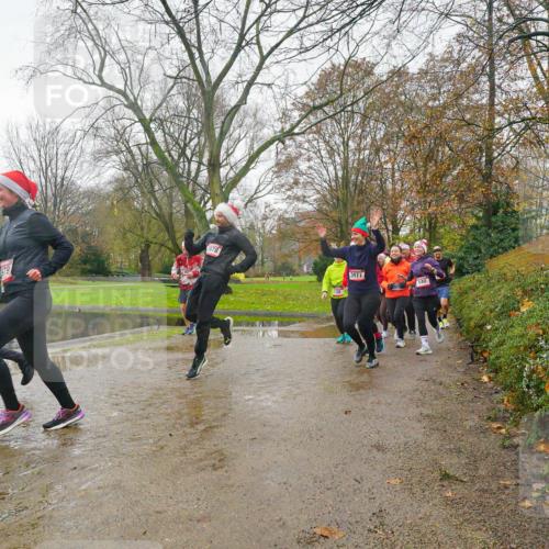 07.12.2025 - St. Pauli X-Mass-Run No. 15 Michael Burmester http://msf.ph/oto/9428674 07.12.2025 11:45:41 Laufen 79, 3977, 140 meine-sportfotos.de