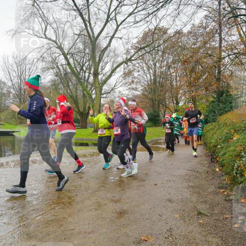 07.12.2025 - St. Pauli X-Mass-Run No. 15 Michael Burmester http://msf.ph/oto/9428679 07.12.2025 11:45:43 Laufen 874, 138, 1899, 140, 587 meine-sportfotos.de