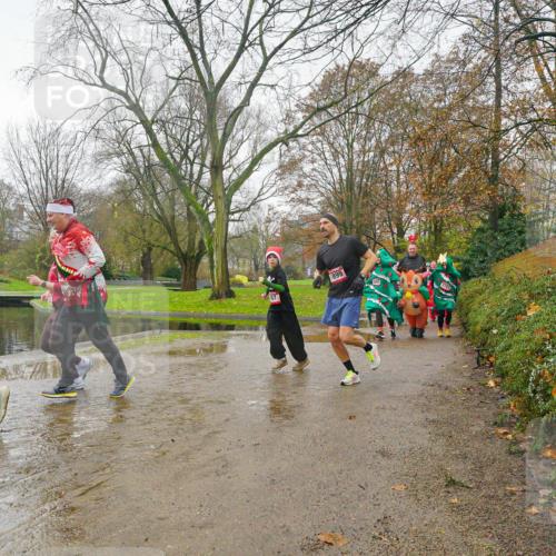 07.12.2025 - St. Pauli X-Mass-Run No. 15 Michael Burmester http://msf.ph/oto/9428684 07.12.2025 11:45:44 Laufen 87, 1899 meine-sportfotos.de
