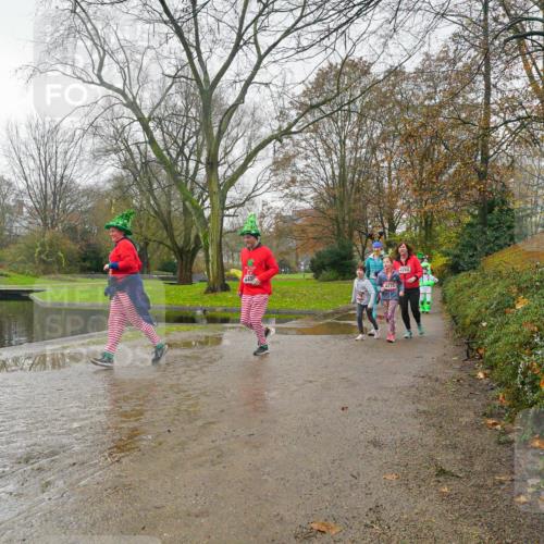07.12.2025 - St. Pauli X-Mass-Run No. 15 Michael Burmester http://msf.ph/oto/9428729 07.12.2025 11:46:06 Laufen 4400, 4270, 4268 meine-sportfotos.de