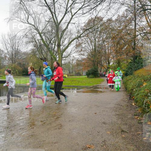 07.12.2025 - St. Pauli X-Mass-Run No. 15 Michael Burmester http://msf.ph/oto/9428736 07.12.2025 11:46:08 Laufen  meine-sportfotos.de