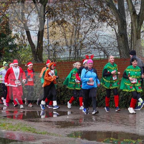07.12.2025 - St. Pauli X-Mass-Run No. 15 Michael Burmester http://msf.ph/oto/9428741 07.12.2025 11:05:38 Laufen 3182, 674, 2749, 2972, 2308, 2017, 231, 2314, 2399 meine-sportfotos.de
