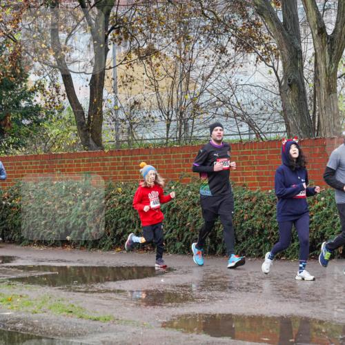 07.12.2025 - St. Pauli X-Mass-Run No. 15 Michael Burmester http://msf.ph/oto/9428769 07.12.2025 11:05:48 Laufen 4648, 465, 55, 4644, 2000 meine-sportfotos.de