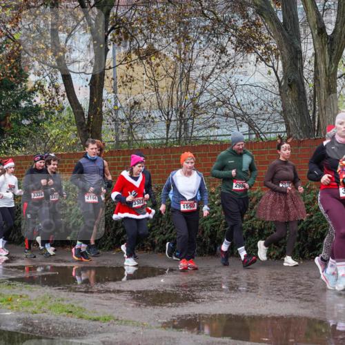 07.12.2025 - St. Pauli X-Mass-Run No. 15 Michael Burmester http://msf.ph/oto/9428791 07.12.2025 11:06:06 Laufen 2198, 3328, 2257, 2164, 3303, 1550, 2497, 298, 2930, 30 meine-sportfotos.de