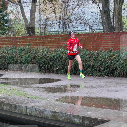 07.12.2025 - St. Pauli X-Mass-Run No. 15 Michael Burmester http://msf.ph/oto/9428792 07.12.2025 09:37:52 Laufen 2178 meine-sportfotos.de