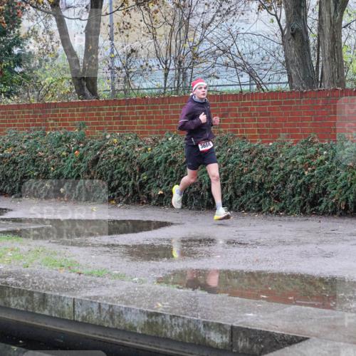 07.12.2025 - St. Pauli X-Mass-Run No. 15 Michael Burmester http://msf.ph/oto/9428804 07.12.2025 09:38:03 Laufen 3684 meine-sportfotos.de