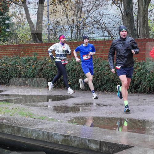 07.12.2025 - St. Pauli X-Mass-Run No. 15 Michael Burmester http://msf.ph/oto/9428812 07.12.2025 09:38:08 Laufen 1893, 4273, 13, 2494 meine-sportfotos.de