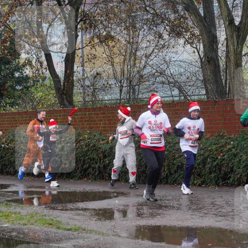 07.12.2025 - St. Pauli X-Mass-Run No. 15 Michael Burmester http://msf.ph/oto/9428875 07.12.2025 11:07:02 Laufen 142, 299, 2995, 0, 481, 2572 meine-sportfotos.de