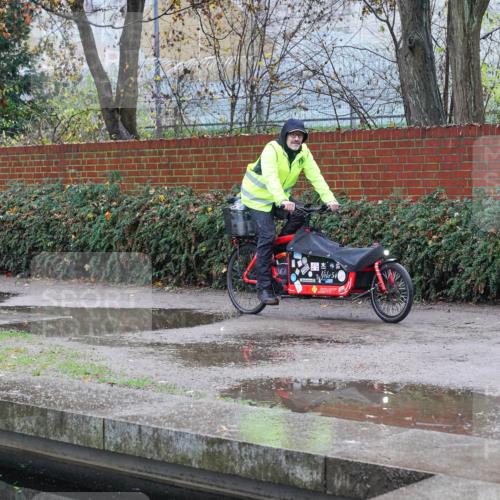 07.12.2025 - St. Pauli X-Mass-Run No. 15 Michael Burmester http://msf.ph/oto/9428902 07.12.2025 09:39:59 Laufen  meine-sportfotos.de