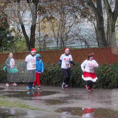 07.12.2025 - St. Pauli X-Mass-Run No. 15 Michael Burmester http://msf.ph/oto/9428930 07.12.2025 11:15:21 Laufen 4831, 4834, 4833, 1833 meine-sportfotos.de