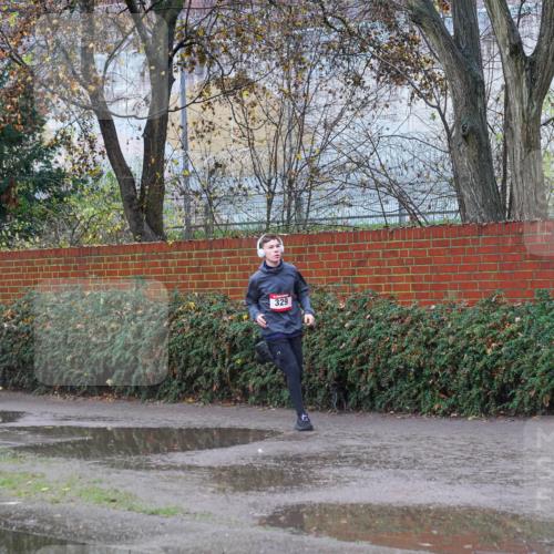 07.12.2025 - St. Pauli X-Mass-Run No. 15 Michael Burmester http://msf.ph/oto/9428943 07.12.2025 11:17:22 Laufen 2705, 329 meine-sportfotos.de