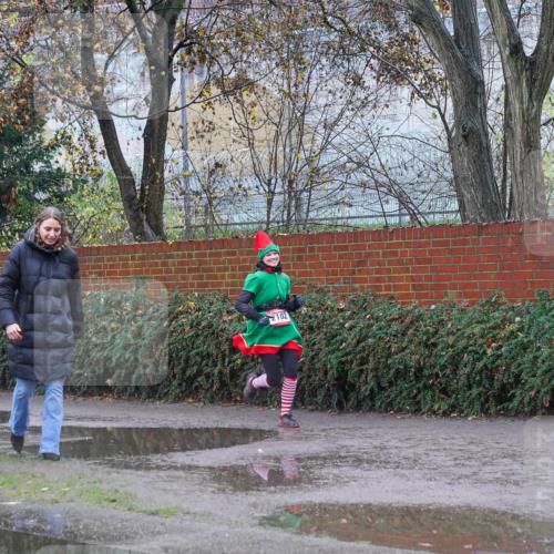 07.12.2025 - St. Pauli X-Mass-Run No. 15 Michael Burmester http://msf.ph/oto/9428985 07.12.2025 11:19:49 Laufen 2102 meine-sportfotos.de