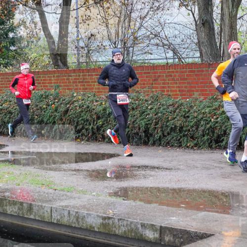 07.12.2025 - St. Pauli X-Mass-Run No. 15 Michael Burmester http://msf.ph/oto/9429000 07.12.2025 09:41:26 Laufen 4031, 3320, 3405 meine-sportfotos.de