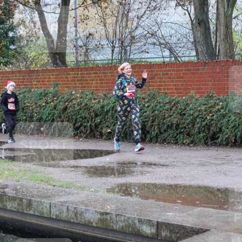 07.12.2025 - St. Pauli X-Mass-Run No. 15 Michael Burmester http://msf.ph/oto/9429053 07.12.2025 09:42:07 Laufen 885, 4029, 218 meine-sportfotos.de